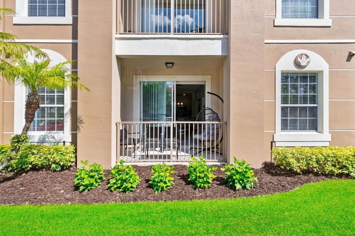 The Epic London Vista Cay Orlando Next To The Club Apartment Bagian luar foto