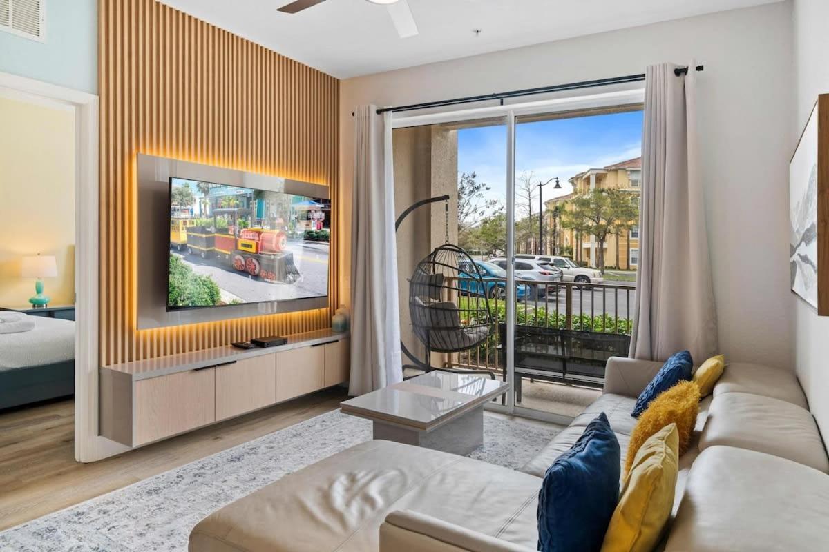 The Epic London Vista Cay Orlando Next To The Club Apartment Bagian luar foto