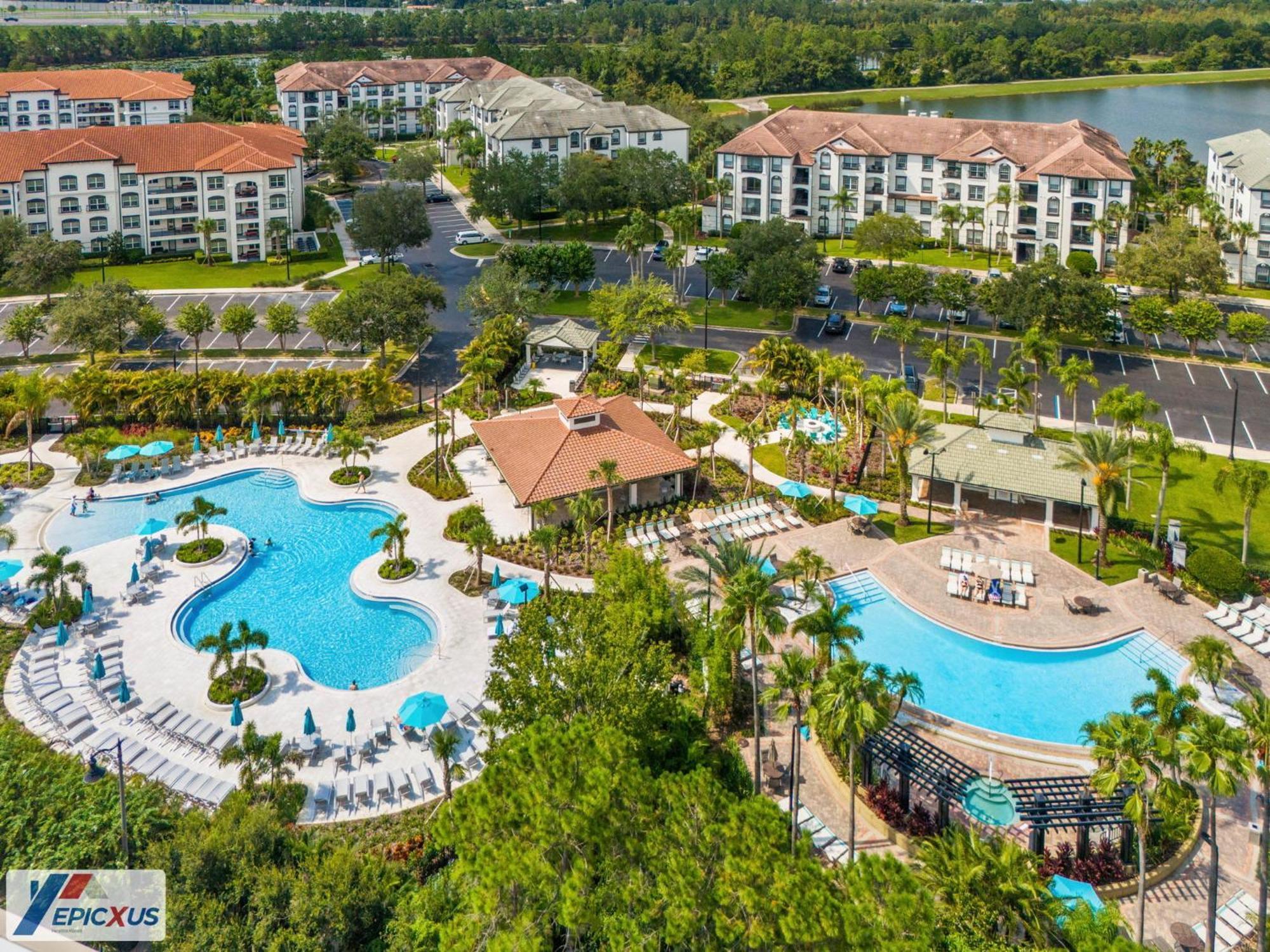 The Epic London Vista Cay Orlando Next To The Club Apartment Bagian luar foto